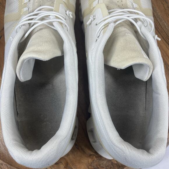 On Cloud Mens Triple White And Cream Size 12.5 Athletic Running Shoes 88.98533 - Picture 7 of 11